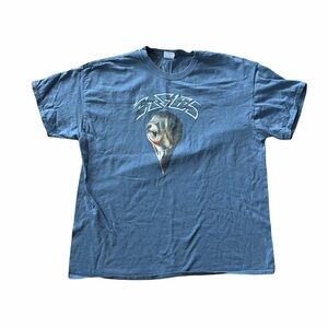 Eagles 🦅 Vintage Graphic T-Shirt